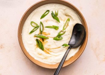 30 Minute Creamy Parsnip Soup